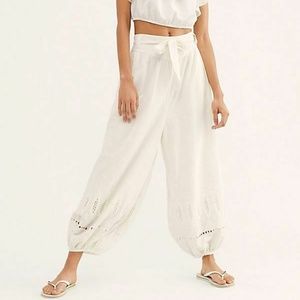 $165 New Free People Delilah Bell Pants Ivory Whit